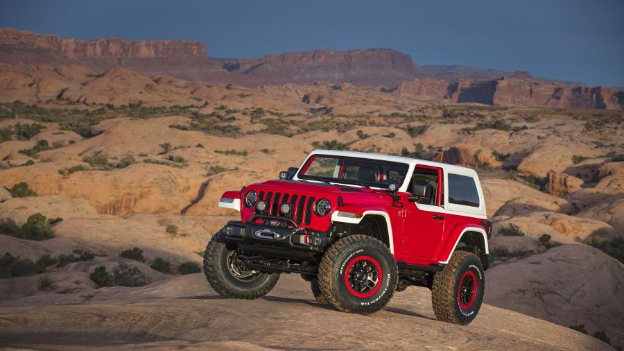  Jeep Jeepster (JL) 2018 года  (фото 21 из 40)